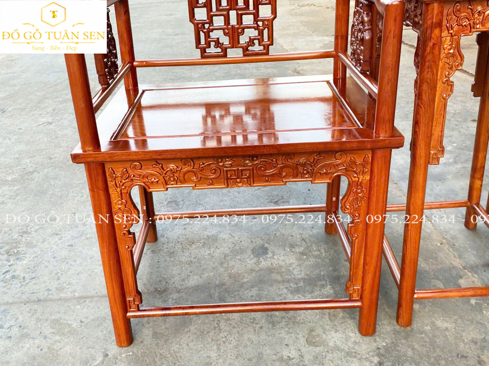 Hình ảnh Bộ ghế vách tàu gỗ hương